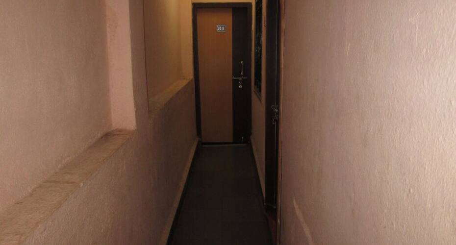 Saidas Guest House, Shirdi 4
